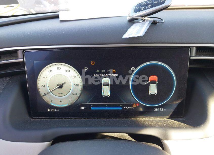 Photo 7 of 2024 Hyundai Tucson LIMITED (VIN 5NMJECDE4RH352685)