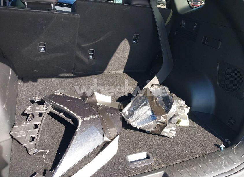 Photo 12 of 2024 Hyundai Tucson LIMITED (VIN 5NMJECDE4RH358115)