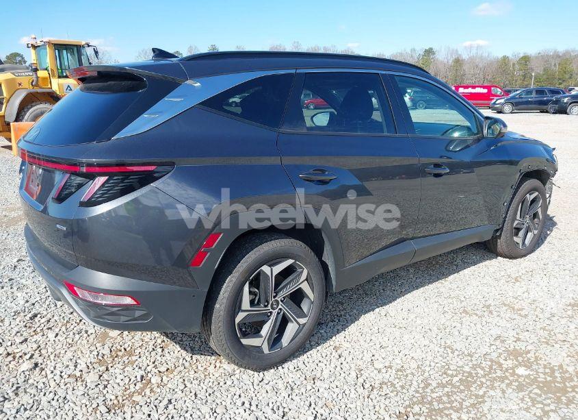 Photo 4 of 2024 Hyundai Tucson LIMITED (VIN 5NMJECDE4RH358115)