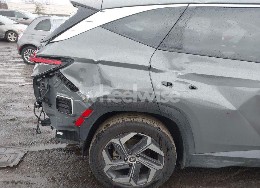 Photo 17 of 2024 Hyundai Tucson LIMITED (VIN 5NMJECDE4RH377859)