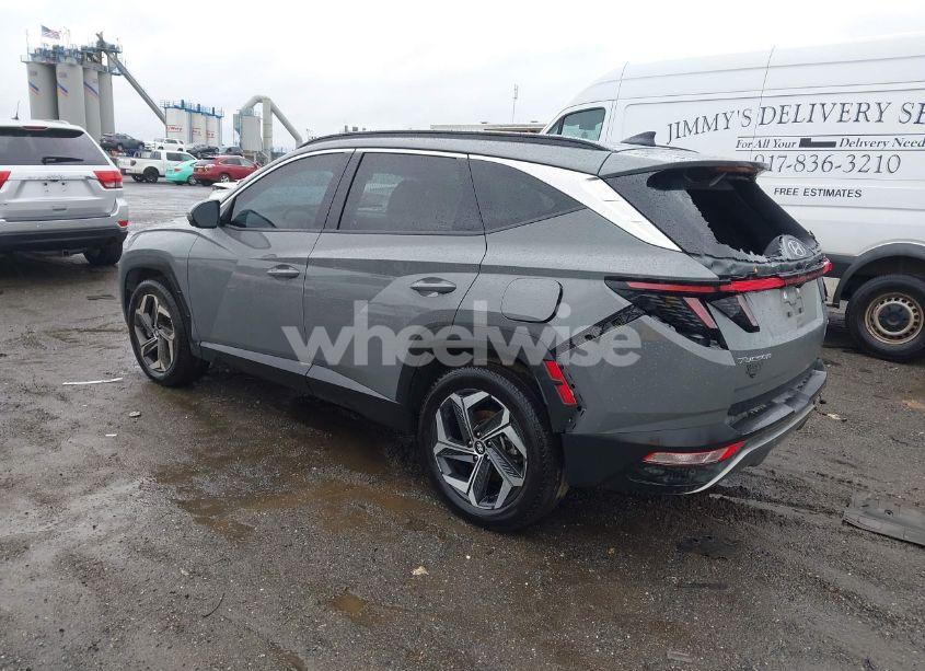 Photo 3 of 2024 Hyundai Tucson LIMITED (VIN 5NMJECDE4RH377859)
