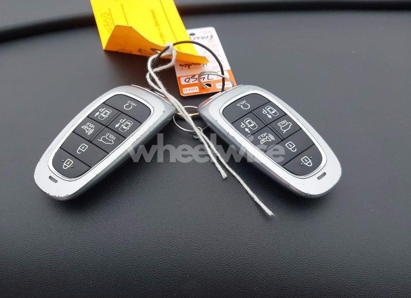 Photo 11 of 2024 Hyundai Tucson LIMITED (VIN 5NMJECDE6RH300278)