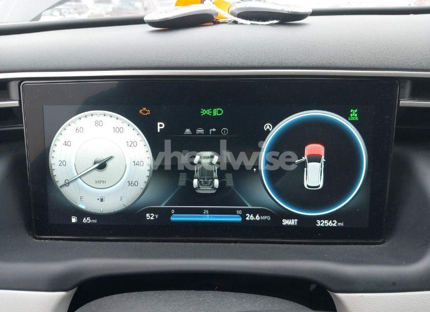 Photo 7 of 2024 Hyundai Tucson LIMITED (VIN 5NMJECDE6RH300278)