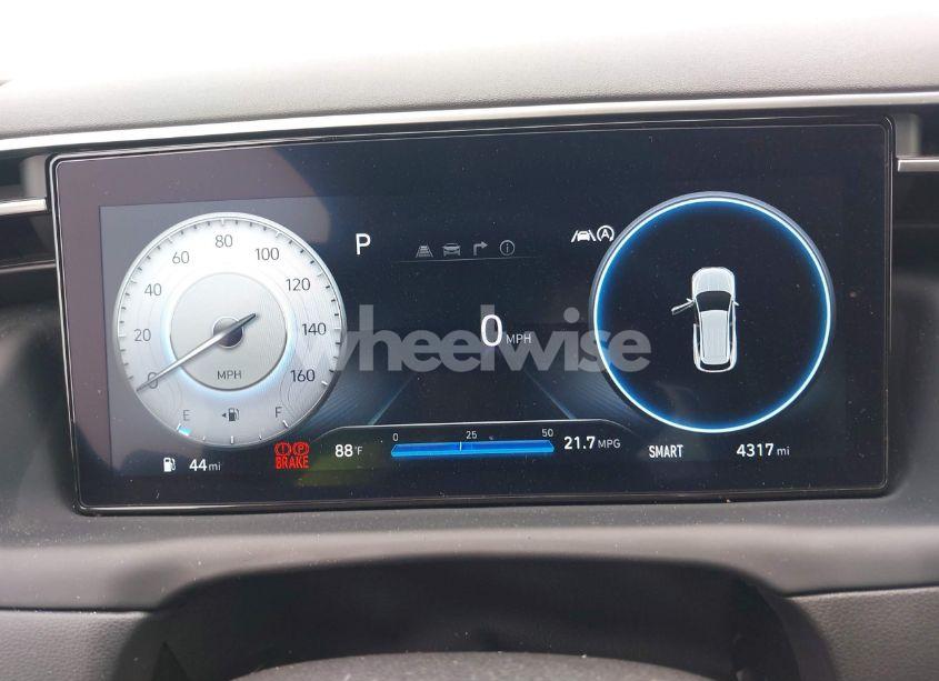 Photo 7 of 2024 Hyundai Tucson LIMITED (VIN 5NMJECDE6RH388846)
