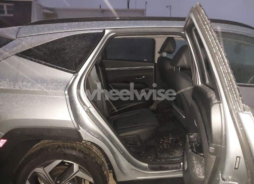 Photo 8 of 2024 Hyundai Tucson LIMITED (VIN 5NMJECDE6RH434059)