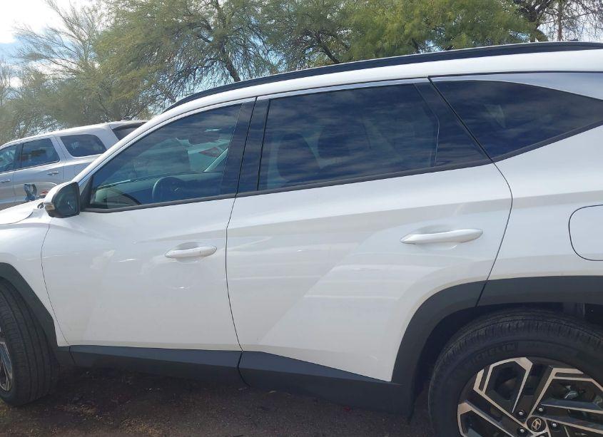 Photo 15 of 2025 Hyundai Tucson LIMITED (VIN 5NMJECDE6SH462191)