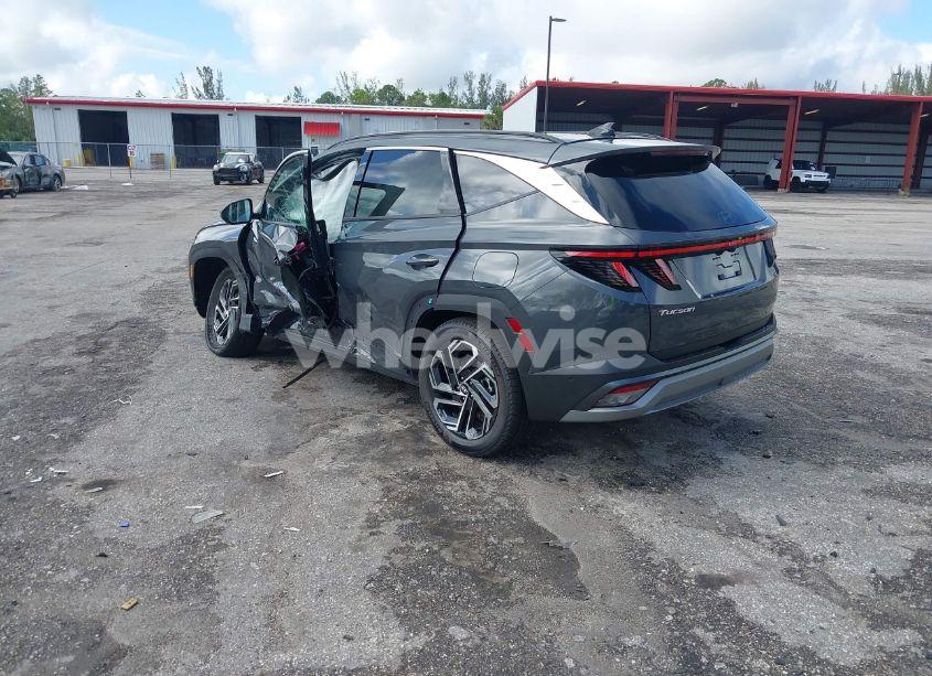Photo 3 of 2025 Hyundai Tucson LIMITED (VIN 5NMJECDE6SH554157)