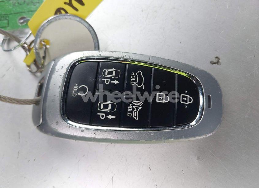 Photo 11 of 2024 Hyundai Tucson LIMITED (VIN 5NMJECDE8RH348302)