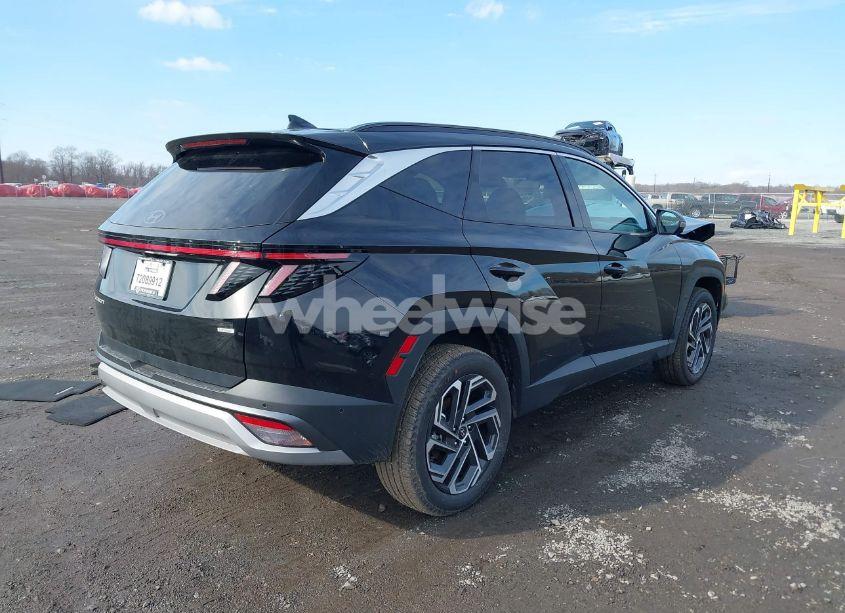 Photo 4 of 2025 Hyundai Tucson LIMITED (VIN 5NMJECDE8SH492020)