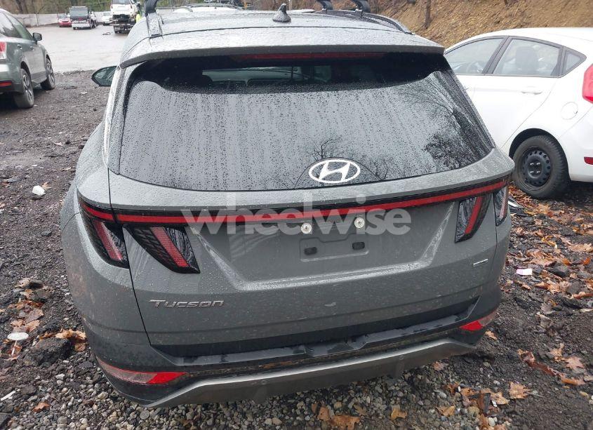 Photo 16 of 2024 Hyundai Tucson LIMITED (VIN 5NMJECDE9RH371247)