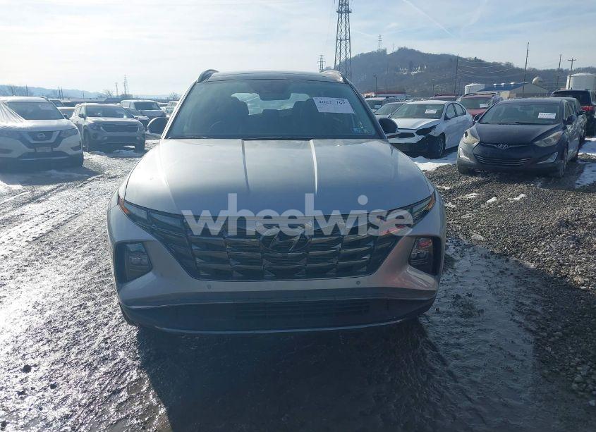 Photo 12 of 2024 Hyundai Tucson LIMITED (VIN 5NMJECDEXRH397632)