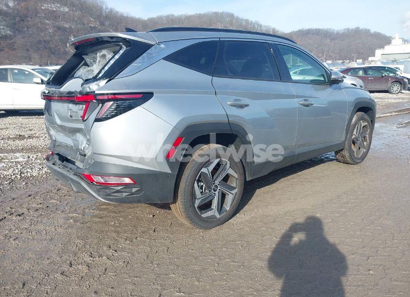 Photo 4 of 2024 Hyundai Tucson LIMITED (VIN 5NMJECDEXRH397632)