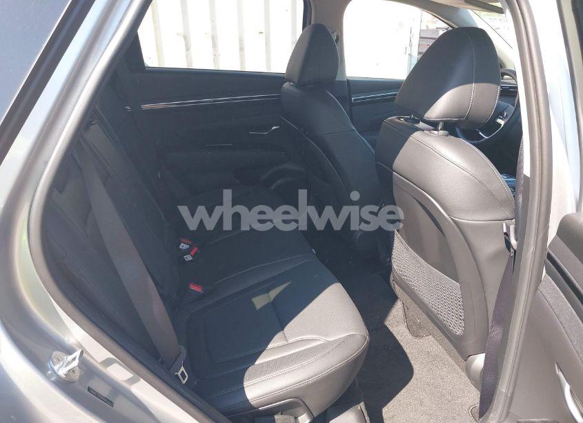 Photo 8 of 2024 Hyundai Tucson LIMITED (VIN 5NMJECDEXRH397632)
