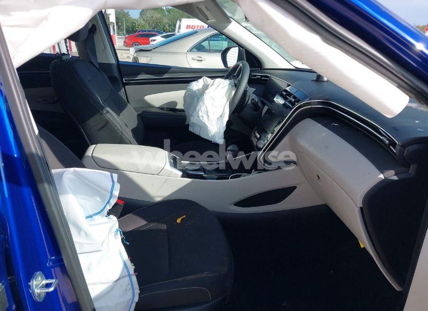 Photo 5 of 2022 Hyundai Tucson SEL (VIN 5NMJF3AE0NH070605)