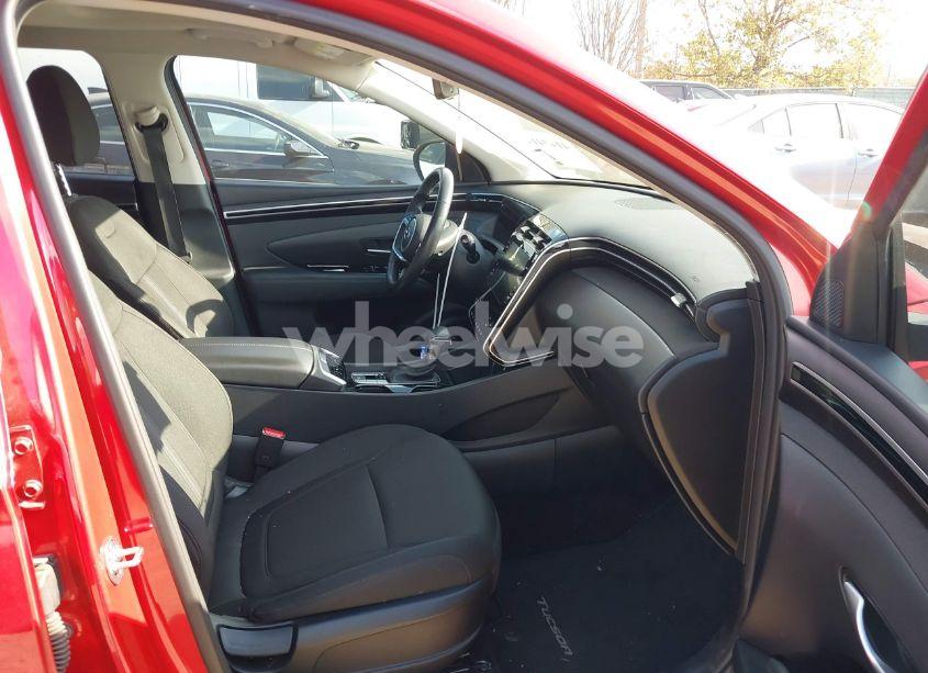 Photo 5 of 2022 Hyundai Tucson SEL (VIN 5NMJF3AE3NH004727)