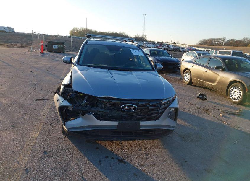 Photo 6 of 2022 Hyundai Tucson SEL (VIN 5NMJF3AE4NH115657)