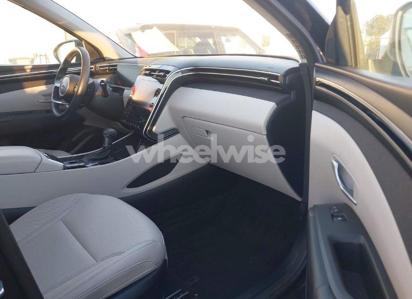 Photo 5 of 2023 Hyundai Tucson SEL (VIN 5NMJF3AE4PH185517)