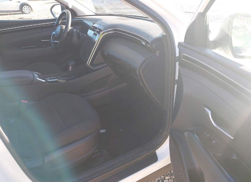 Photo 5 of 2022 Hyundai Tucson SEL (VIN 5NMJF3AE5NH041147)