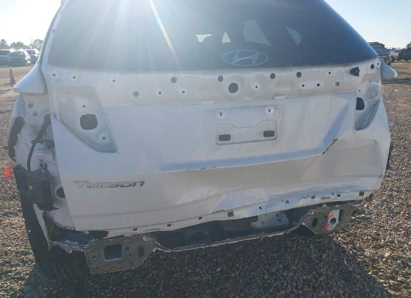 Photo 6 of 2022 Hyundai Tucson SEL (VIN 5NMJF3AE5NH041147)