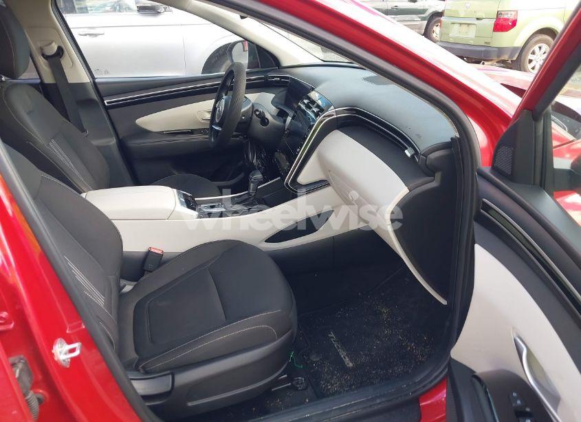 Photo 5 of 2022 Hyundai Tucson SEL (VIN 5NMJF3AE8NH089841)