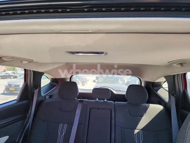 Photo 2 of 2022 HYUNDAI TUCSON SEL (VIN 5NMJF3AE8NH144224)