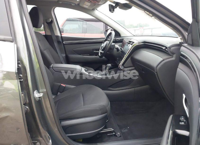 Photo 5 of 2022 Hyundai Tucson SEL (VIN 5NMJF3AEXNH105523)