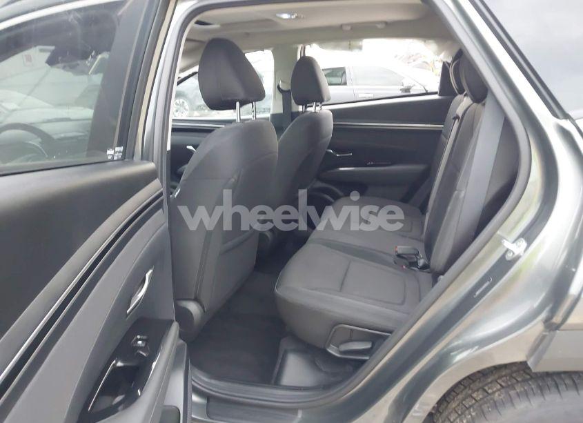 Photo 8 of 2022 Hyundai Tucson SEL (VIN 5NMJF3AEXNH105523)