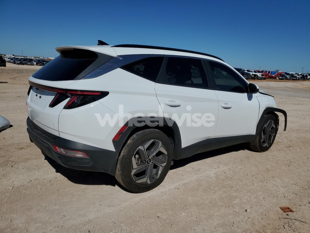 Photo 3 of 2024 HYUNDAI TUCSON SEL (VIN 5NMJF3DE1RH399444)