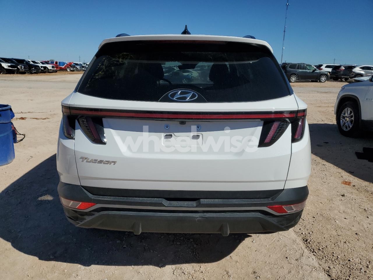 Photo 6 of 2024 HYUNDAI TUCSON SEL (VIN 5NMJF3DE1RH399444)