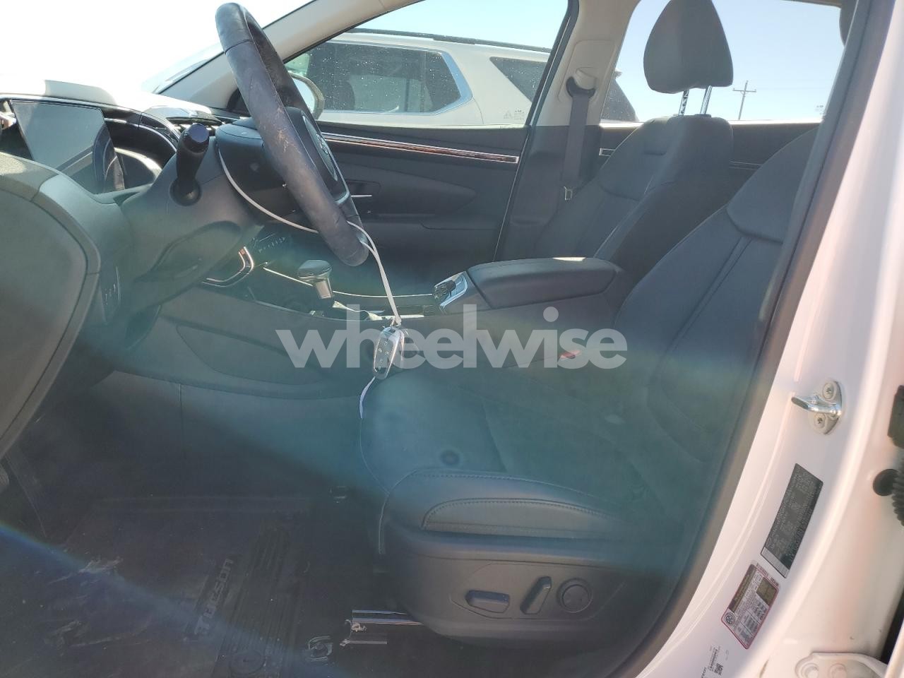 Photo 7 of 2024 HYUNDAI TUCSON SEL (VIN 5NMJF3DE1RH399444)