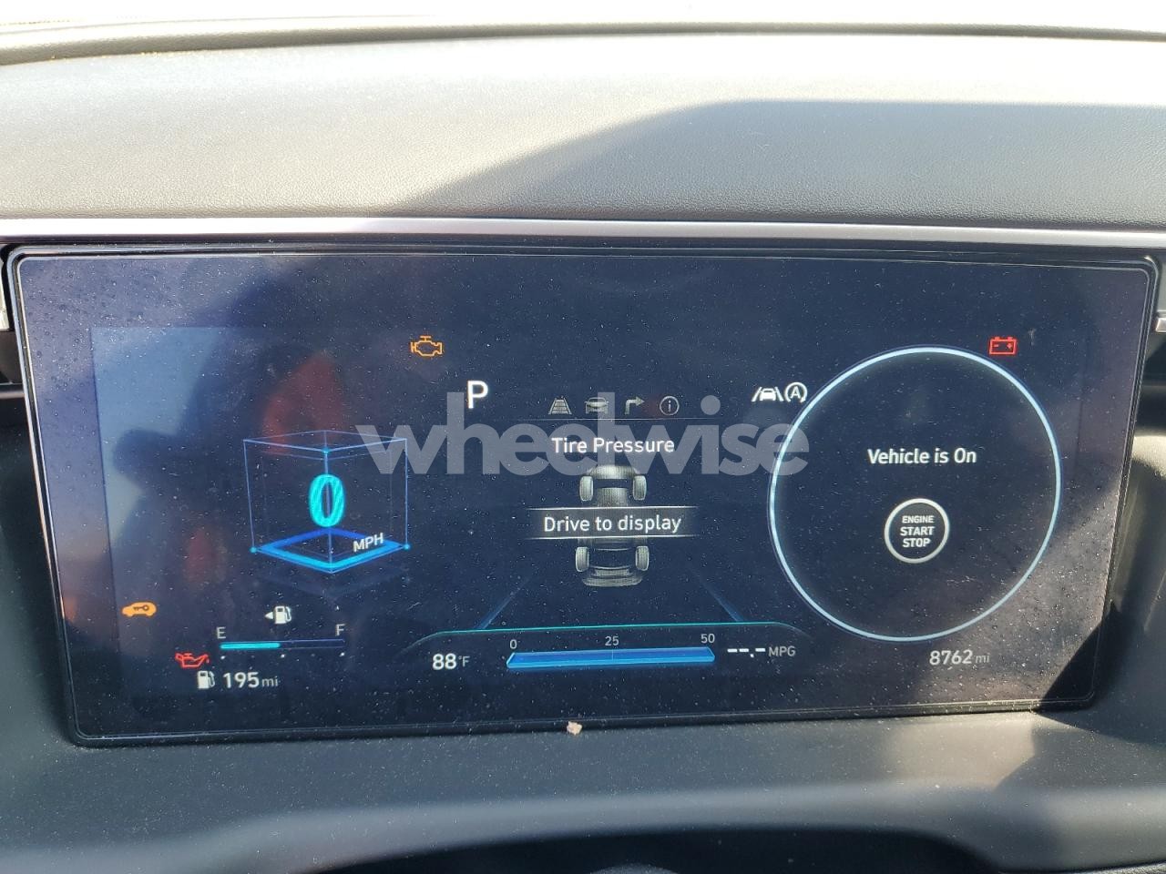 Photo 9 of 2024 HYUNDAI TUCSON SEL (VIN 5NMJF3DE1RH399444)