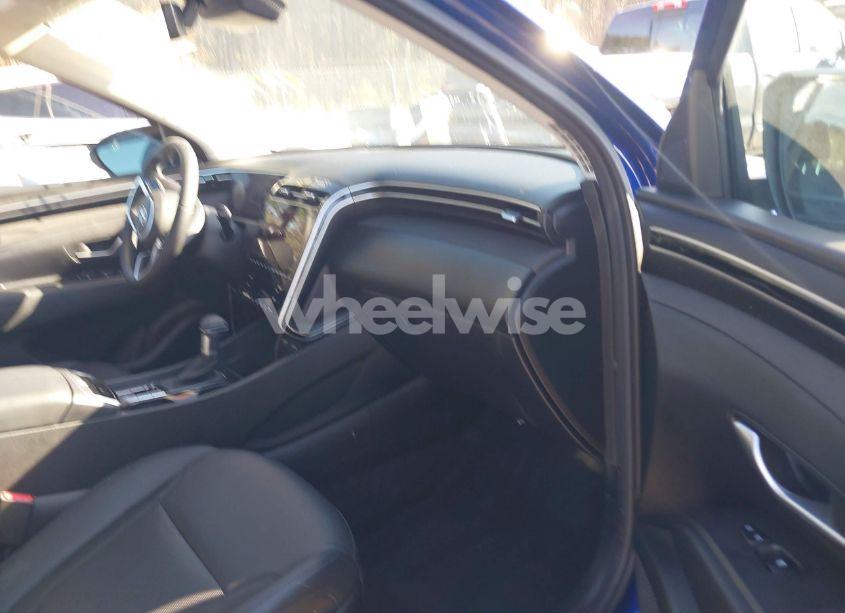 Photo 5 of 2024 Hyundai Tucson SEL (VIN 5NMJF3DE4RH341280)