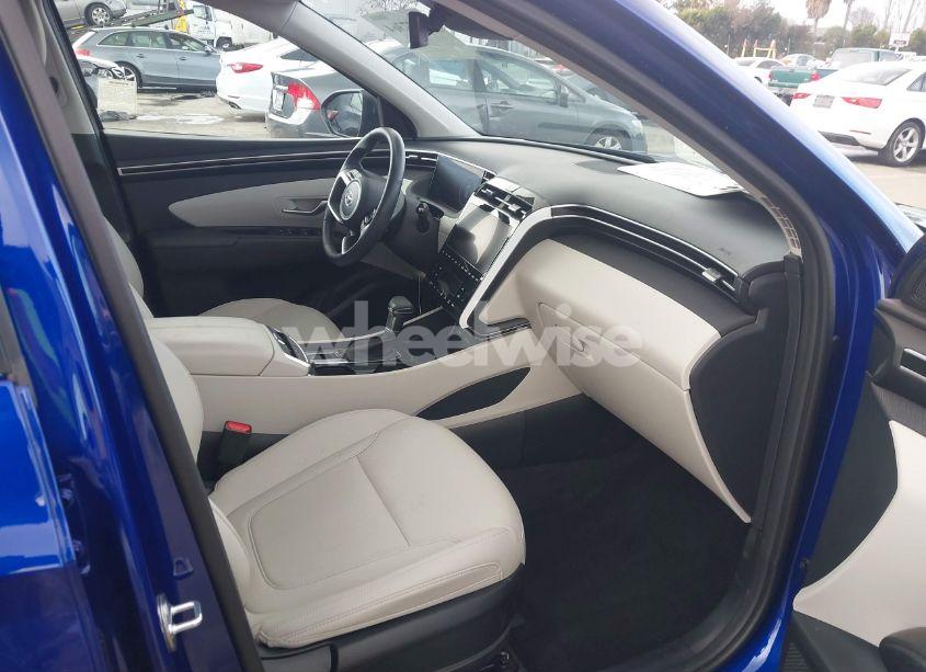 Photo 5 of 2024 Hyundai Tucson SEL (VIN 5NMJF3DE5RH305341)