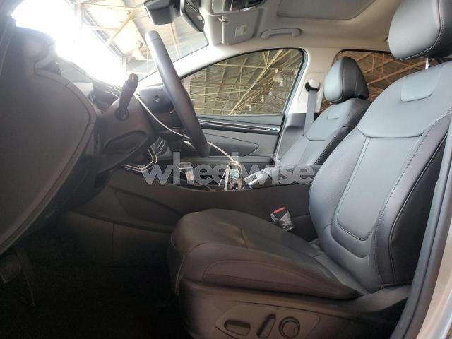 Photo 3 of 2024 HYUNDAI TUCSON SEL (VIN 5NMJF3DE6RH432440)