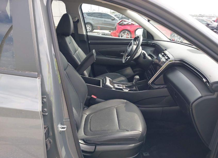 Photo 5 of 2024 Hyundai Tucson SEL (VIN 5NMJF3DE8RH409029)