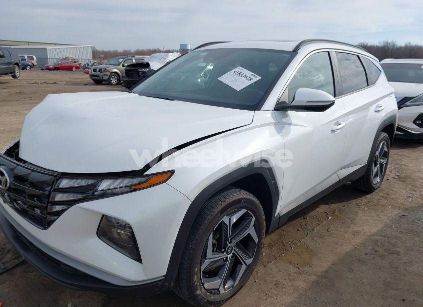 Photo 2 of 2022 Hyundai Tucson SEL (VIN 5NMJFCAE0NH035904)