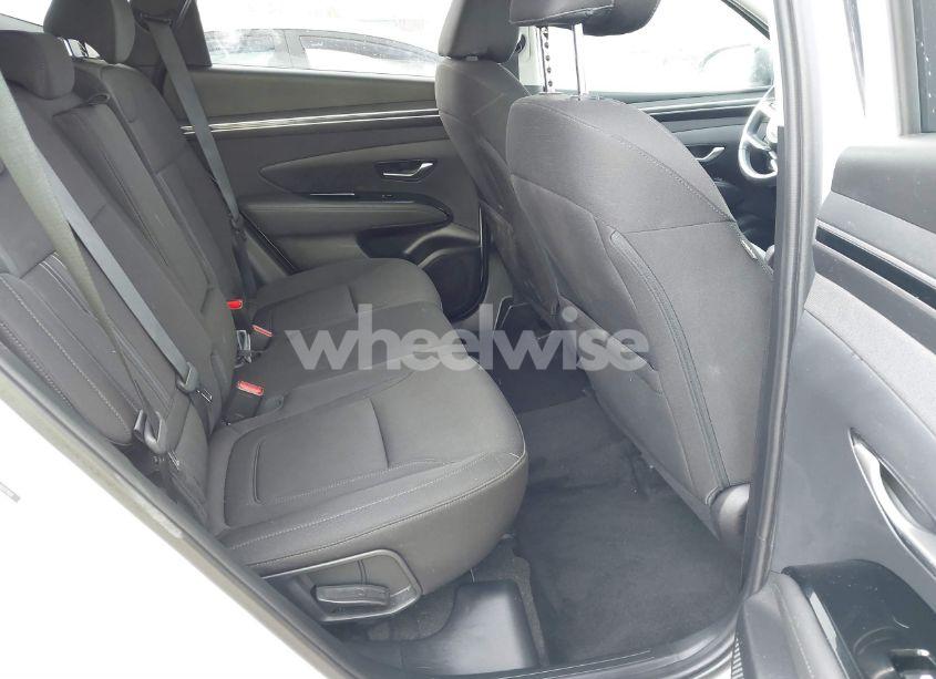 Photo 8 of 2022 Hyundai Tucson SEL (VIN 5NMJFCAE0NH035904)