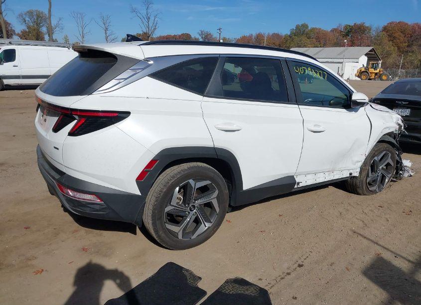 Photo 4 of 2022 Hyundai Tucson SEL (VIN 5NMJFCAE0NH158733)