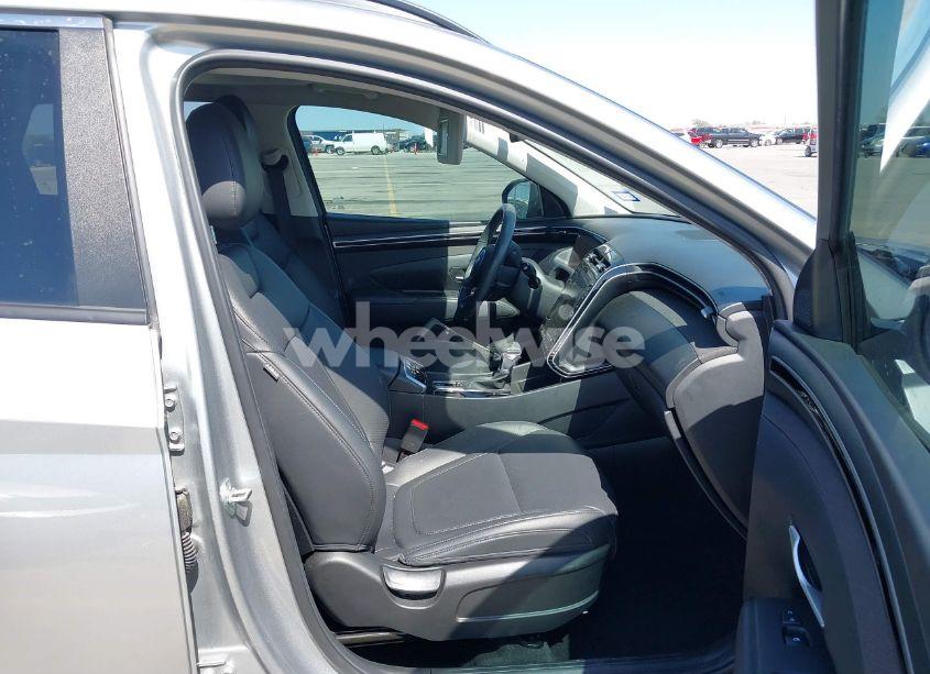 Photo 5 of 2023 Hyundai Tucson SEL (VIN 5NMJFCAE0PH221025)