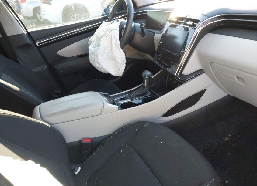 Photo 5 of 2022 Hyundai Tucson SEL (VIN 5NMJFCAE1NH016598)