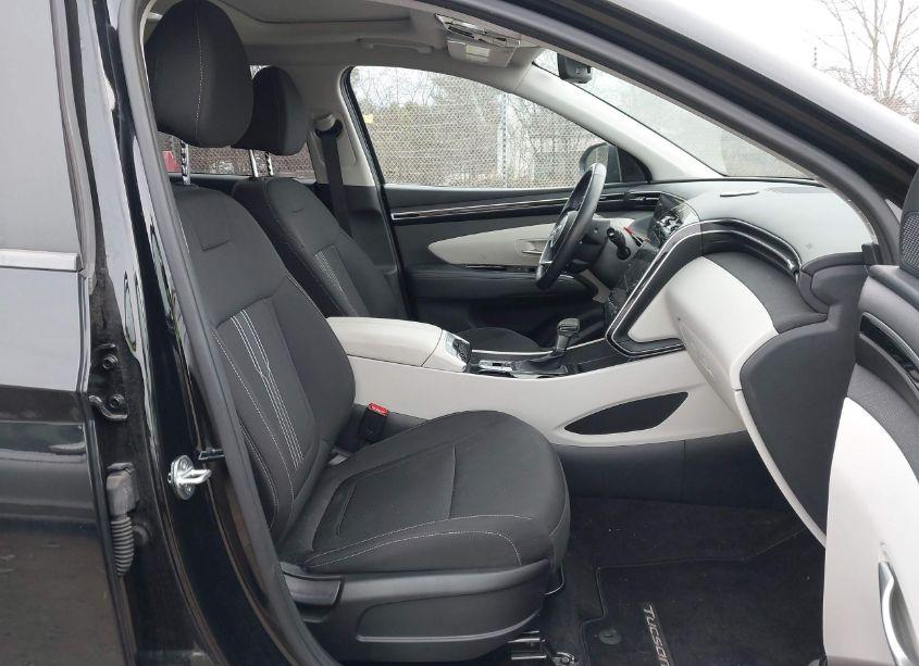 Photo 5 of 2022 Hyundai Tucson SEL (VIN 5NMJFCAE2NH034883)