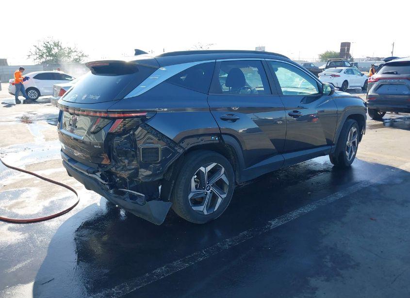 Photo 4 of 2022 Hyundai Tucson SEL (VIN 5NMJFCAE5NH022758)