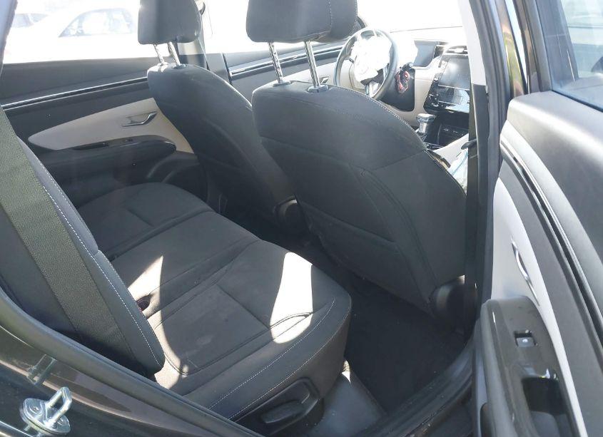 Photo 8 of 2022 Hyundai Tucson SEL (VIN 5NMJFCAE5NH022758)