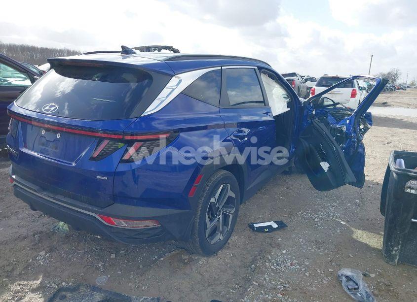 Photo 4 of 2022 Hyundai Tucson SEL (VIN 5NMJFCAE7NH135403)