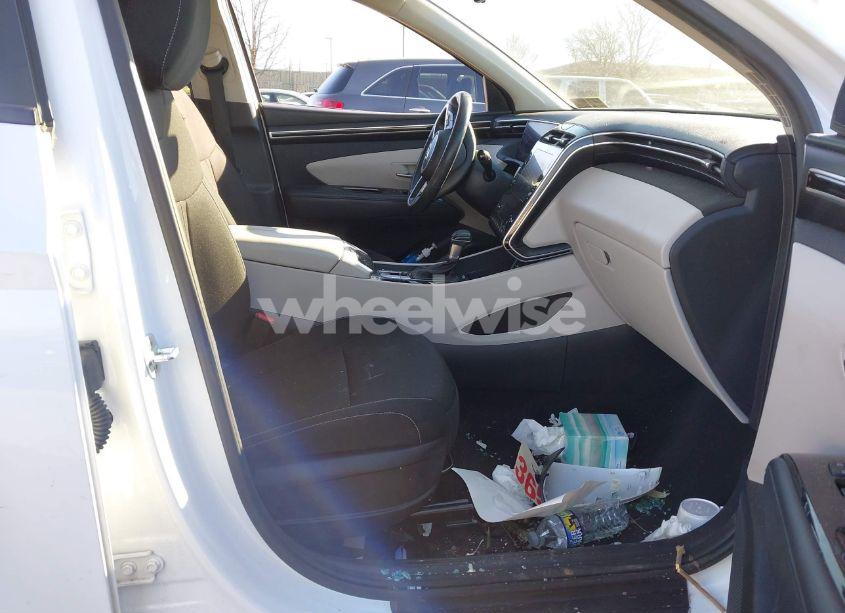 Photo 5 of 2022 Hyundai Tucson SEL (VIN 5NMJFCAE8NH015285)