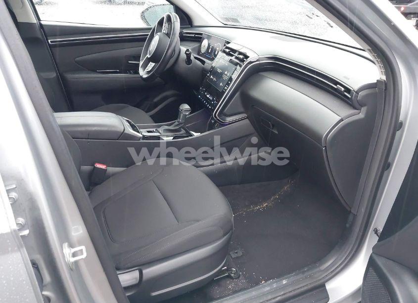Photo 5 of 2022 Hyundai Tucson SEL (VIN 5NMJFCAE9NH144197)