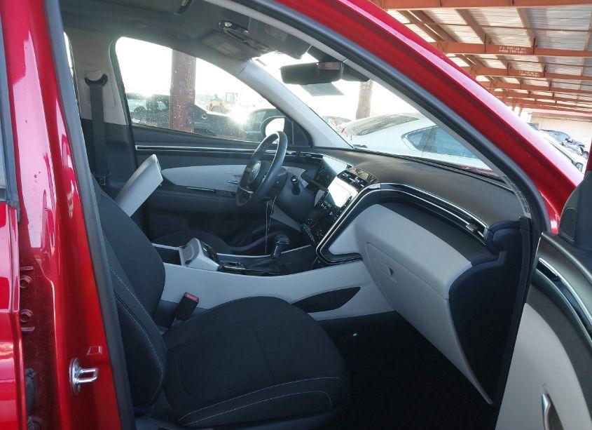 Photo 5 of 2022 Hyundai Tucson SEL (VIN 5NMJFCAE9NH150159)