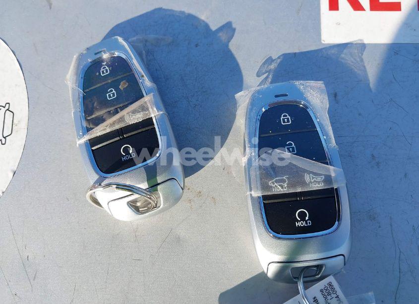 Photo 11 of 2024 Hyundai Tucson SEL (VIN 5NMJFCDE0RH317610)