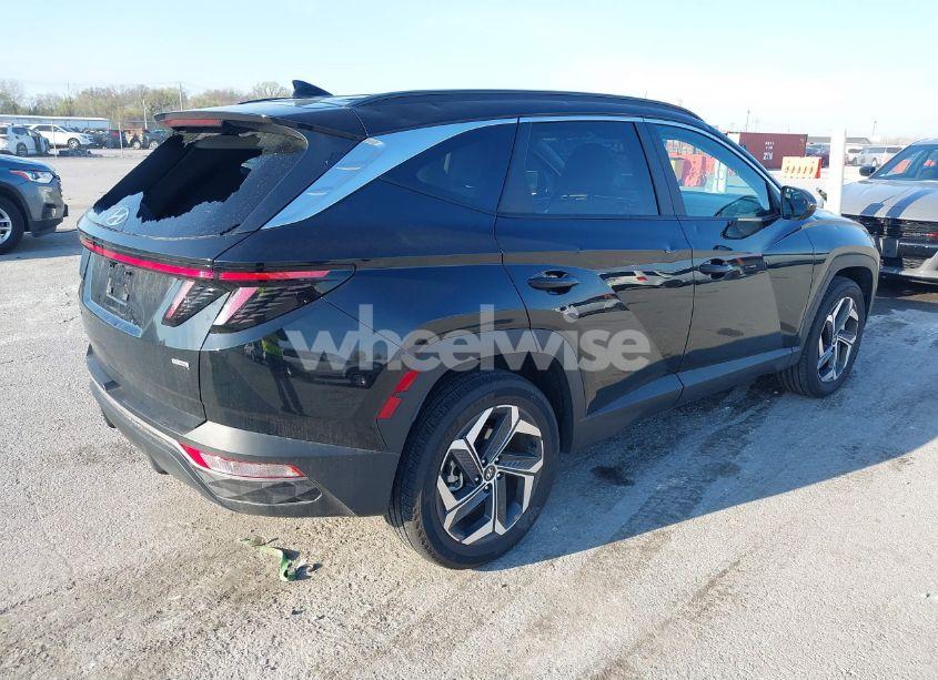 Photo 4 of 2024 Hyundai Tucson SEL (VIN 5NMJFCDE0RH317610)