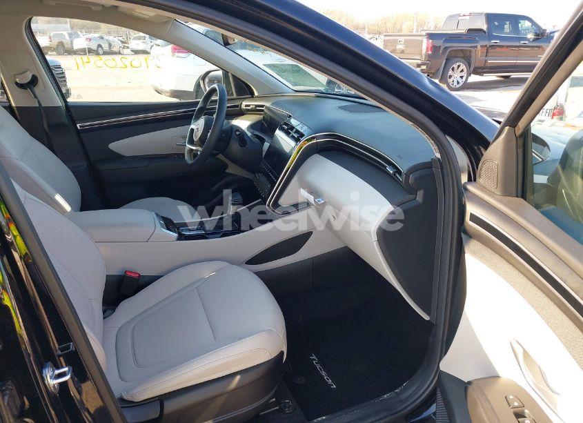 Photo 5 of 2024 Hyundai Tucson SEL (VIN 5NMJFCDE0RH317610)